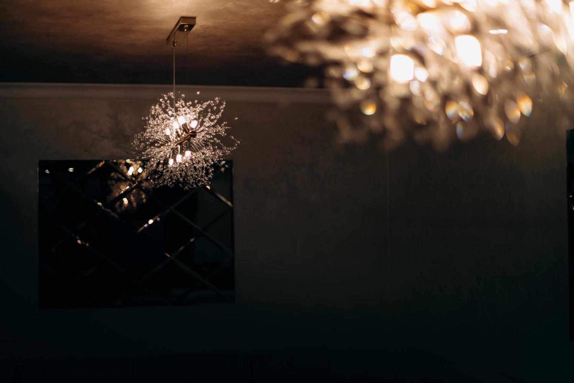 Eduard Hotel ウージュホロド エクステリア 写真