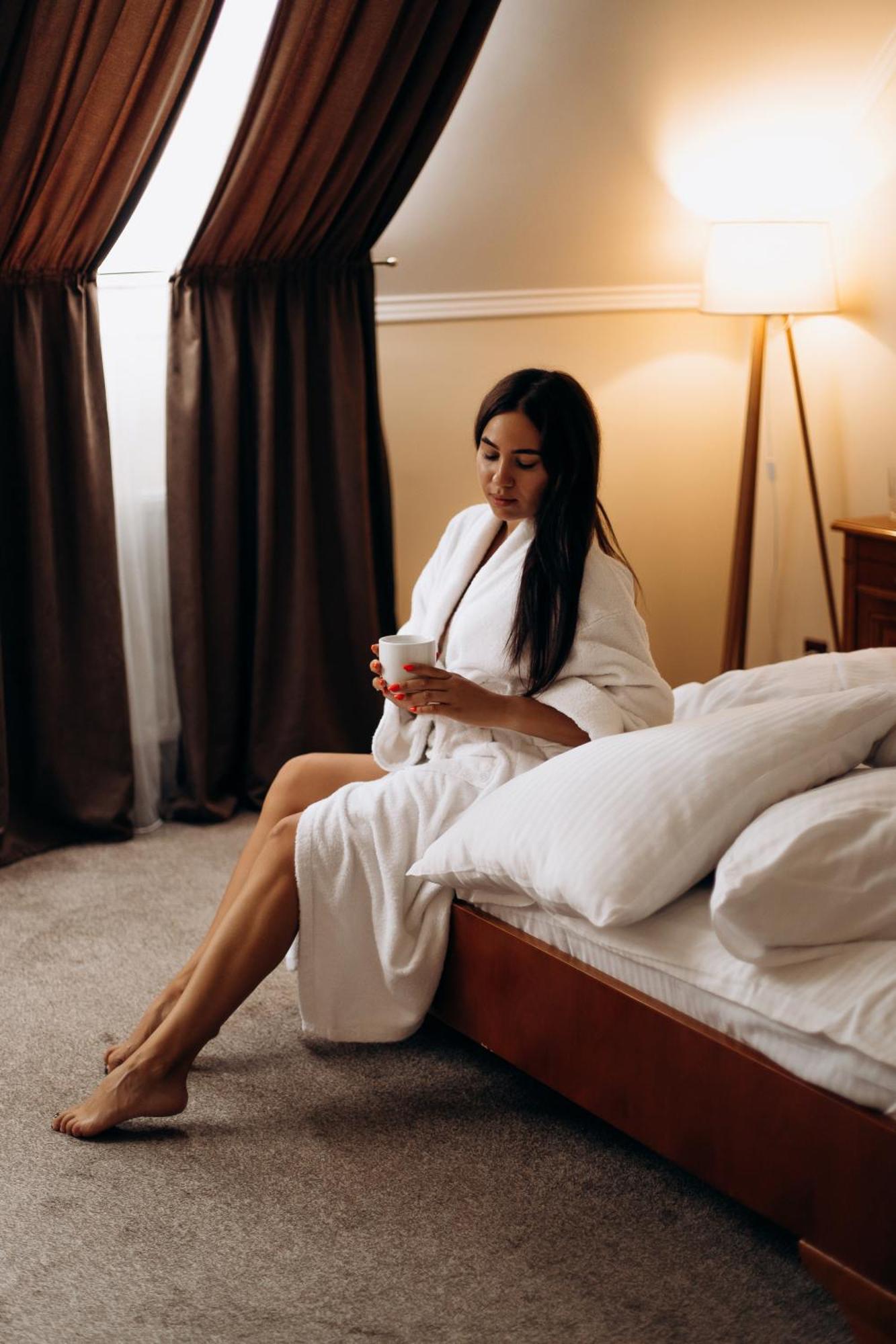 Eduard Hotel ウージュホロド エクステリア 写真