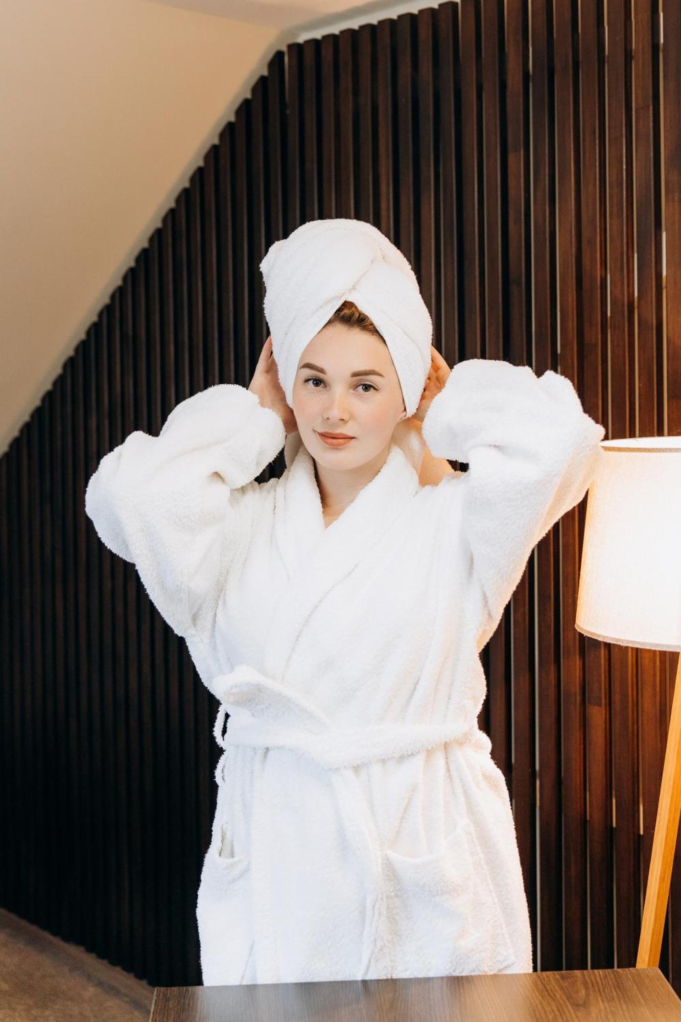 Eduard Hotel ウージュホロド エクステリア 写真